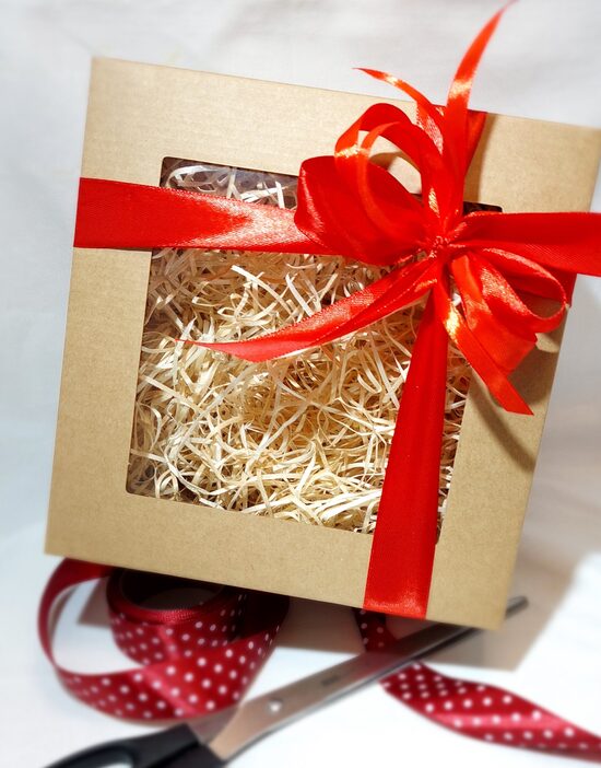 Iesaiņot kā dāvanu.