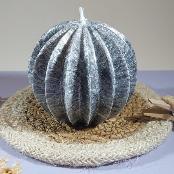 Palmu vaska dizaina svece Lode melna